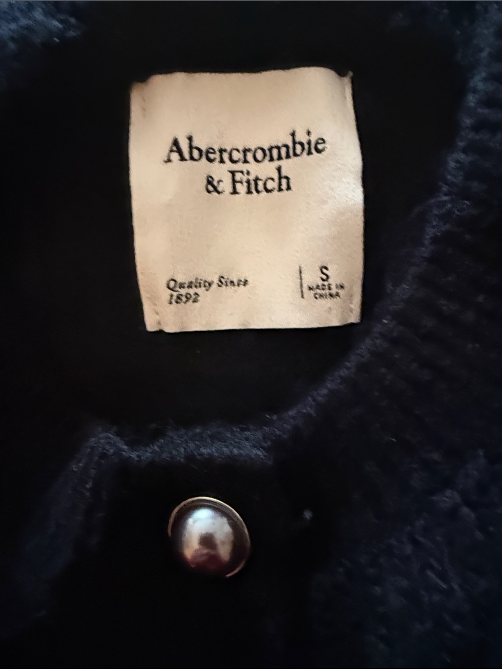 Abercrombie & Fitch Black Ribbed Button-Front Cardigan - Picture 6 of 8